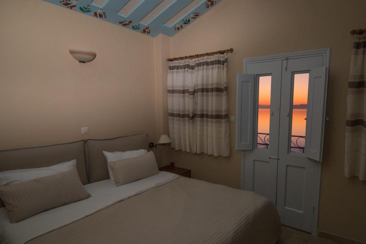 Niriides Hotel Apartments Symi Exterior photo