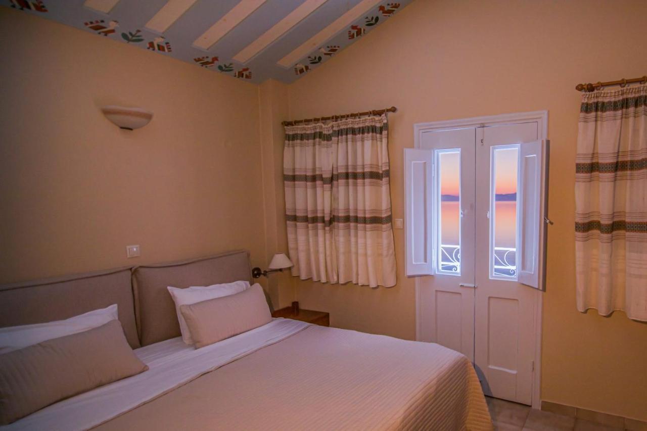 Niriides Hotel Apartments Symi Exterior photo
