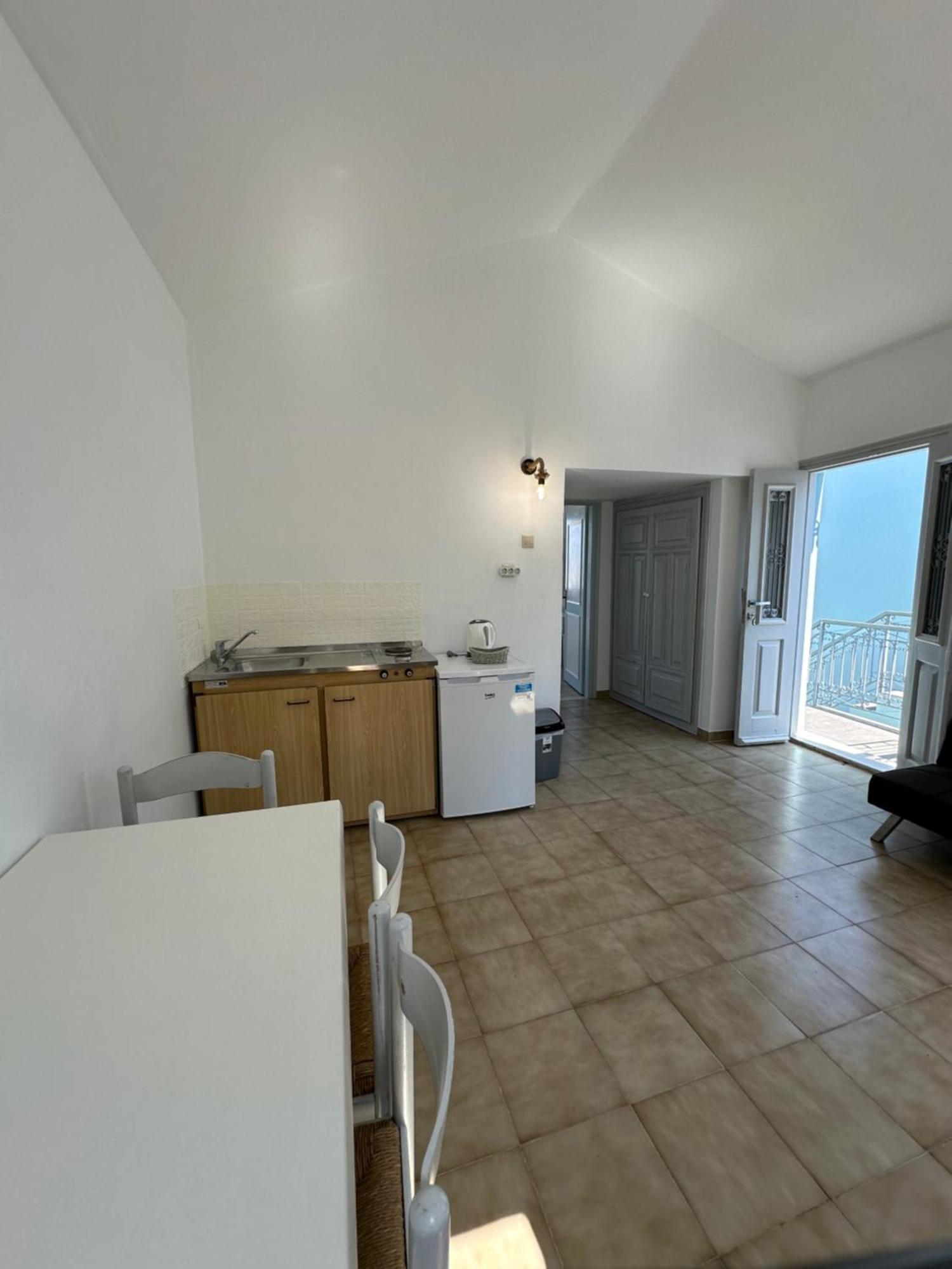 Niriides Hotel Apartments Symi Exterior photo